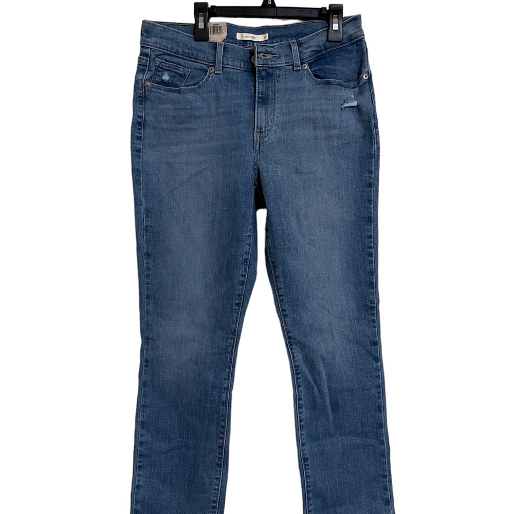 Levi’s Classic Straight Mid Rise Size 6Short (W28 L28)